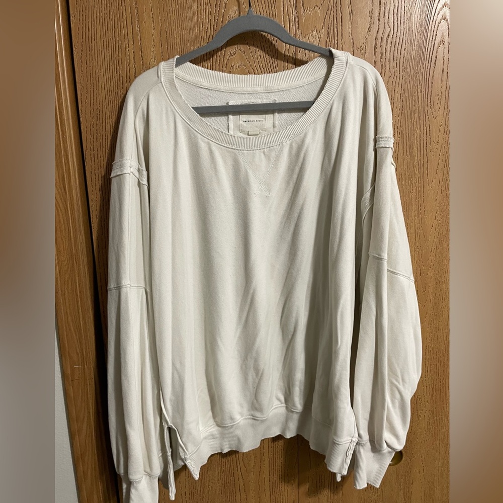 AERIE cream crewneck XL